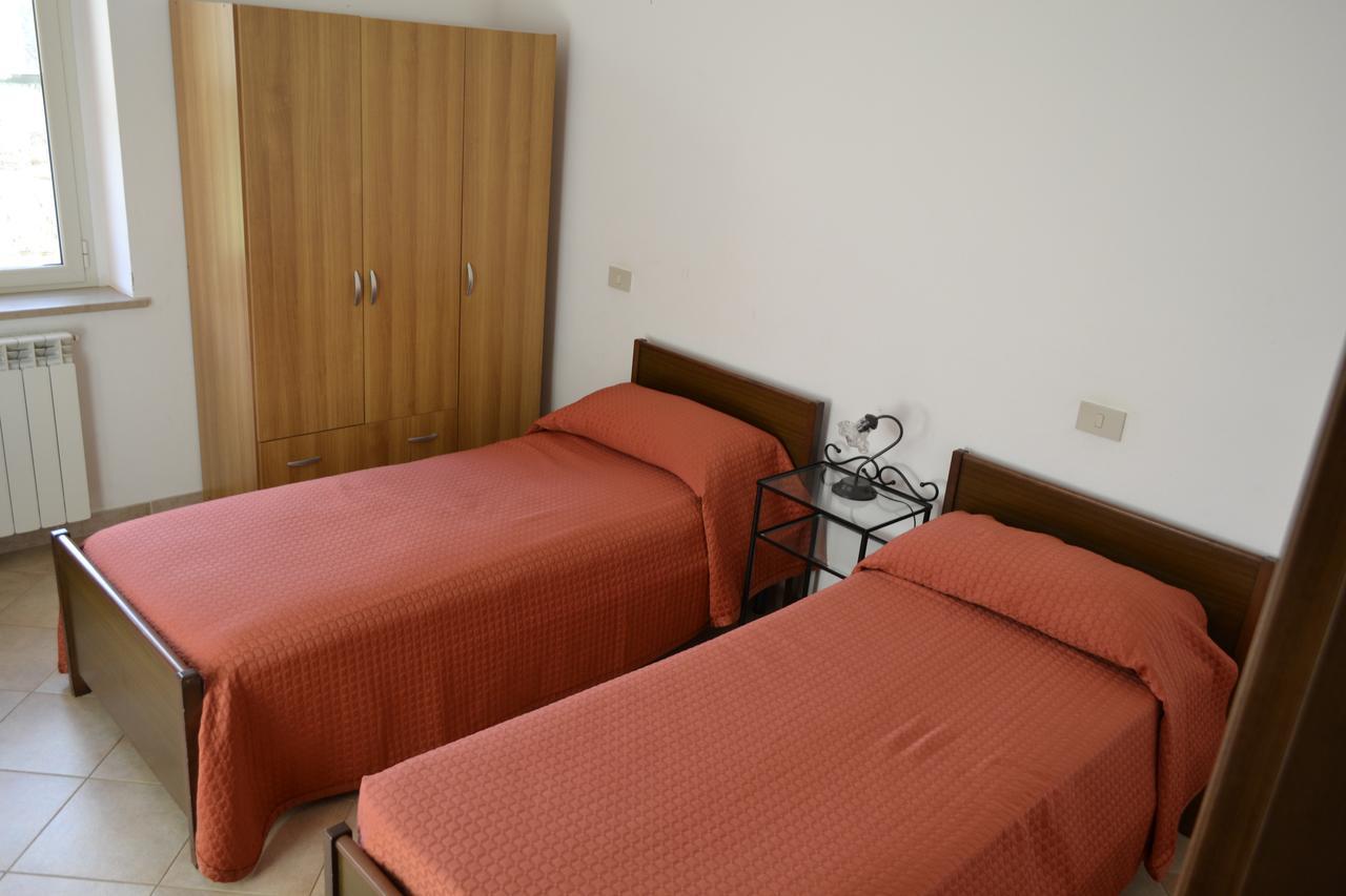 Casa Vacanze Valdamone 苏韦雷托 外观 照片