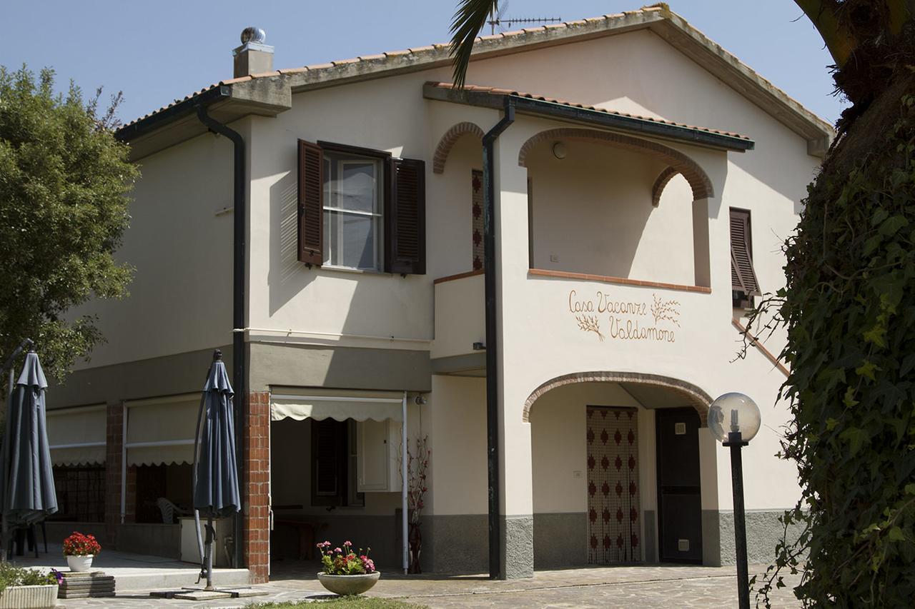 Casa Vacanze Valdamone 苏韦雷托 外观 照片