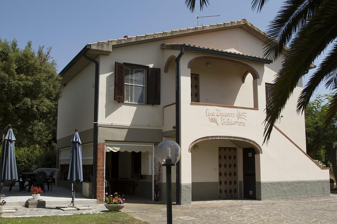 Casa Vacanze Valdamone 苏韦雷托 外观 照片